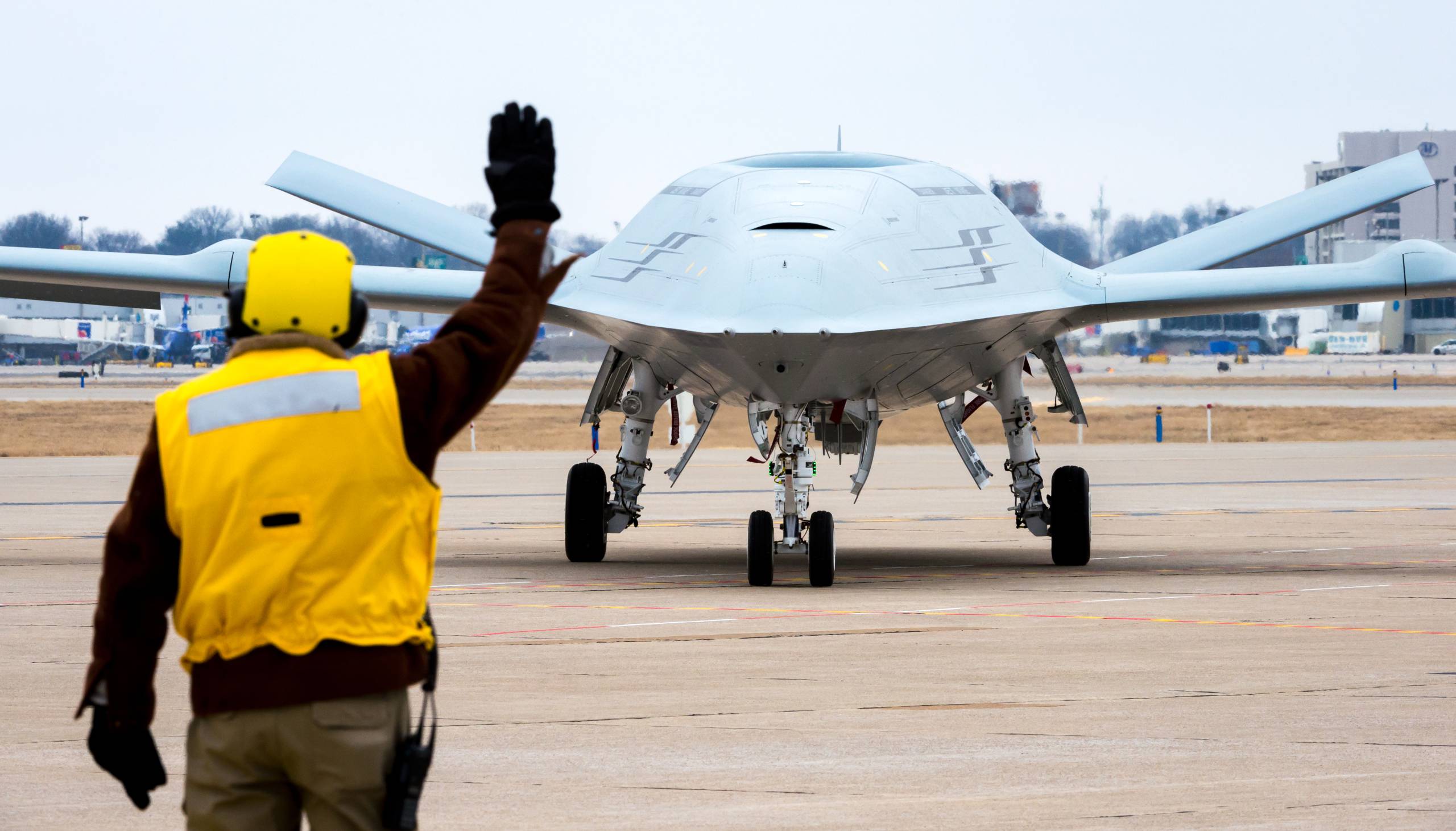 Boeing conducts MQ-25 deck handling demonstration at its facility in St. Louis,