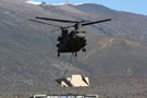 AIR_CH-47D_Lifts_Target_At_Pohakuloa_Training_Area
