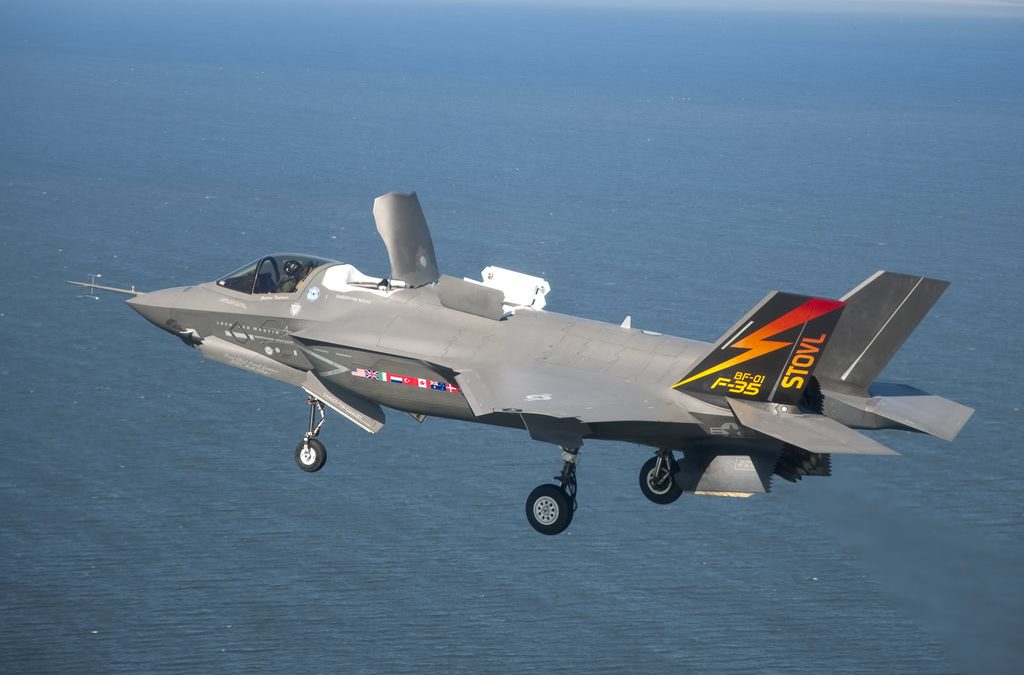 F-35 Lightning: The Joint Strike Fighter Program